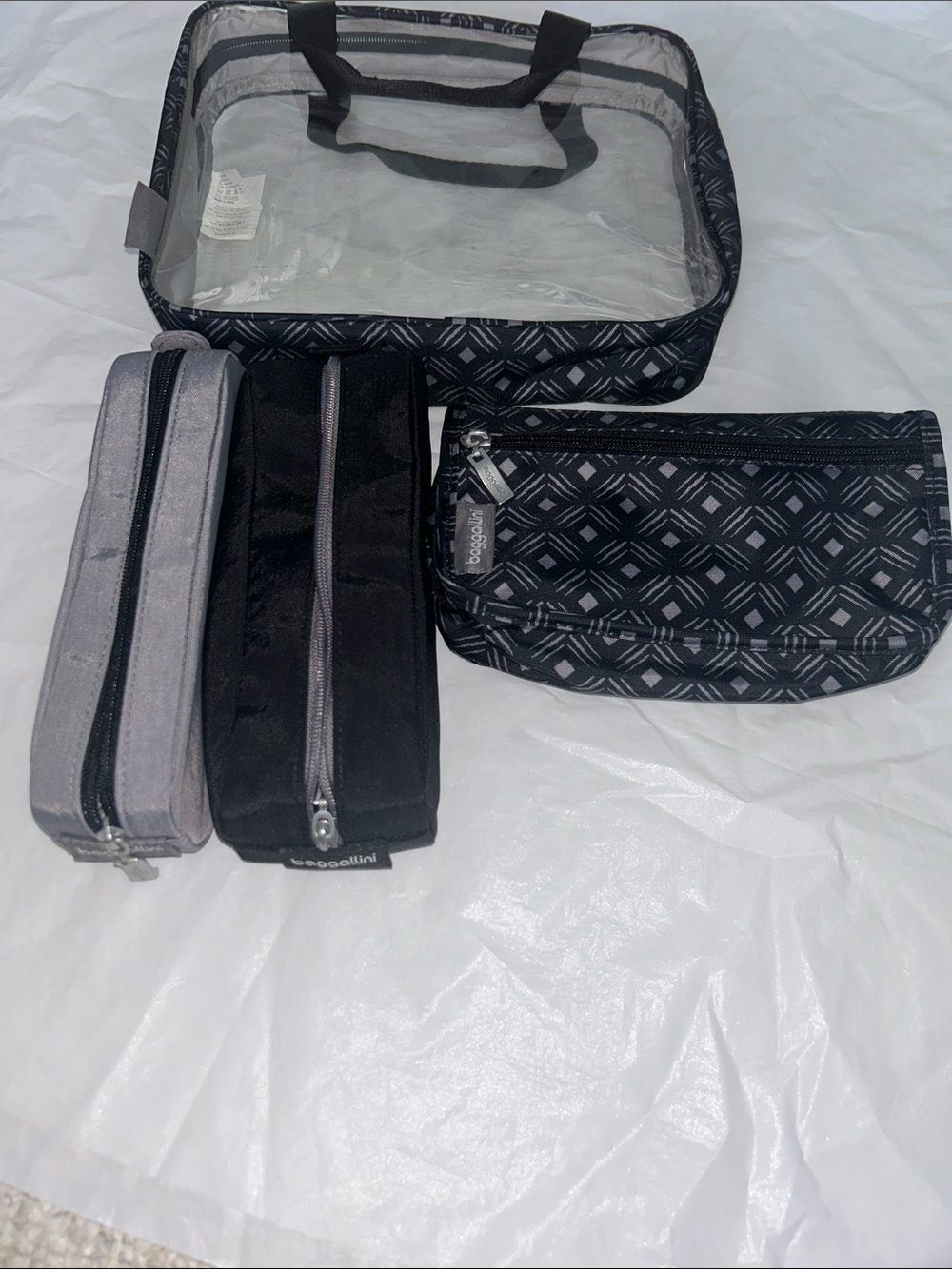 Baggalini 6-piece Packing Storage Cubes - Picture 4 of 14